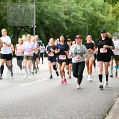 06.09.2026 - CURREX Alsterlauf Dr. Thomas Lammeyer http://msf.ph/oto/10117139 06.09.2026 09:14:32 Laufen 04, 5157 meine-sportfotos.de