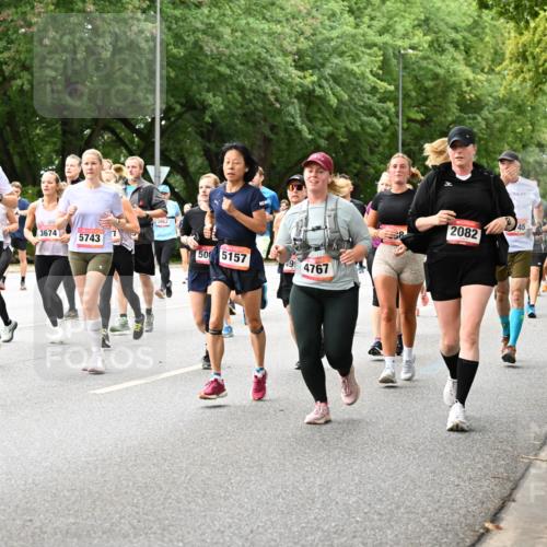 06.09.2026 - CURREX Alsterlauf Dr. Thomas Lammeyer http://msf.ph/oto/10117142 06.09.2026 09:14:33 Laufen 16, 8014, 4592, 3674, 5743, 50, 5157, 49, 4767, 2082, 4122 meine-sportfotos.de