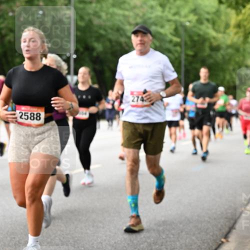 06.09.2026 - CURREX Alsterlauf Dr. Thomas Lammeyer http://msf.ph/oto/10117160 06.09.2026 09:14:35 Laufen 2588 meine-sportfotos.de