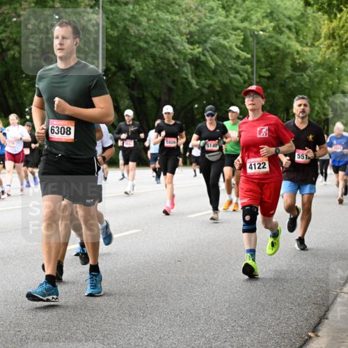 06.09.2026 - CURREX Alsterlauf Dr. Thomas Lammeyer http://msf.ph/oto/10117185 06.09.2026 09:14:38 Laufen 5945, 9539, 1276, 6308, 5809, 5140, 731, 4122, 551, 4545 meine-sportfotos.de