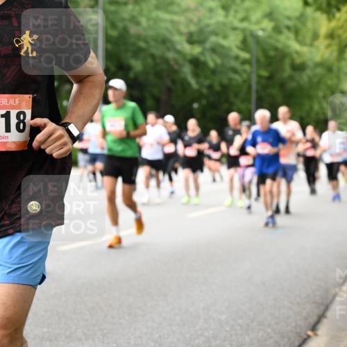 06.09.2026 - CURREX Alsterlauf Dr. Thomas Lammeyer http://msf.ph/oto/10117205 06.09.2026 09:14:41 Laufen 5518 meine-sportfotos.de
