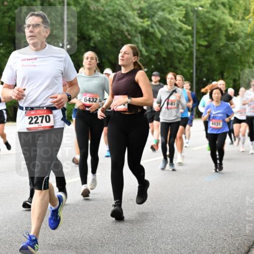 06.09.2026 - CURREX Alsterlauf Dr. Thomas Lammeyer http://msf.ph/oto/10117246 06.09.2026 09:14:47 Laufen 2270, 6432, 883, 4831, 1147 meine-sportfotos.de