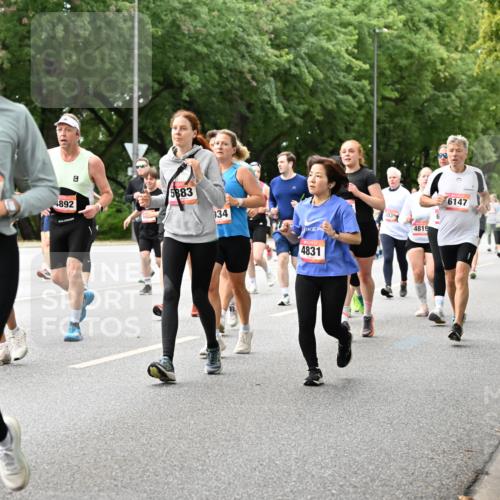06.09.2026 - CURREX Alsterlauf Dr. Thomas Lammeyer http://msf.ph/oto/10117256 06.09.2026 09:14:49 Laufen 5883, 34, 2196, 6432, 772, 4892, 4831, 303, 4819, 6147, 5111 meine-sportfotos.de