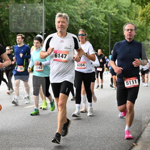 06.09.2026 - CURREX Alsterlauf Dr. Thomas Lammeyer http://msf.ph/oto/10117273 06.09.2026 09:14:52 Laufen 3922, 4138, 3043, 6147, 6354, 5111 meine-sportfotos.de