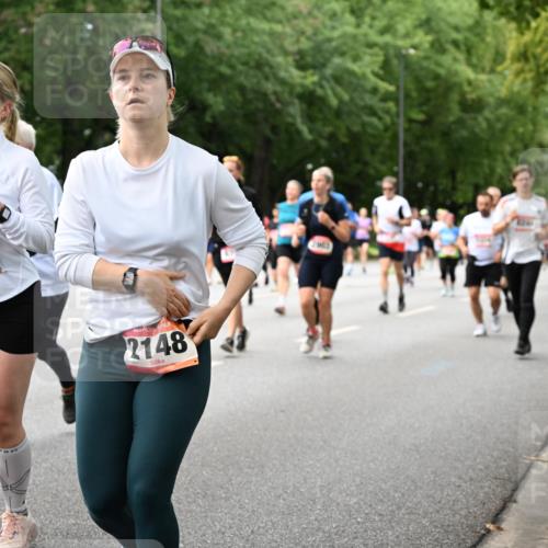 06.09.2026 - CURREX Alsterlauf Dr. Thomas Lammeyer http://msf.ph/oto/10117287 06.09.2026 09:14:54 Laufen 4819, 2148 meine-sportfotos.de