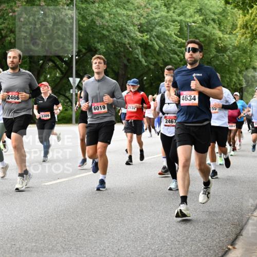 06.09.2026 - CURREX Alsterlauf Dr. Thomas Lammeyer http://msf.ph/oto/10117351 06.09.2026 09:15:03 Laufen 2466, 3277, 12, 3283, 6019, 2132, 4779, 3309, 2467, 4634, 155, 4894, 8056 meine-sportfotos.de
