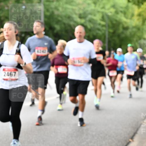 06.09.2026 - CURREX Alsterlauf Dr. Thomas Lammeyer http://msf.ph/oto/10117366 06.09.2026 09:15:05 Laufen 2467 meine-sportfotos.de