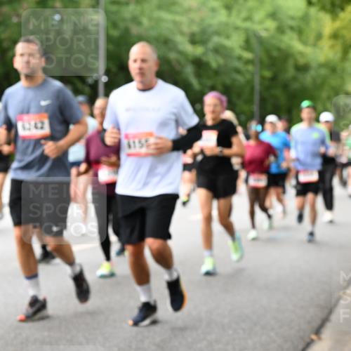 06.09.2026 - CURREX Alsterlauf Dr. Thomas Lammeyer http://msf.ph/oto/10117369 06.09.2026 09:15:05 Laufen 57, 6242, 1156 meine-sportfotos.de