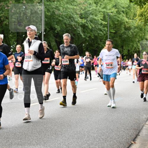 06.09.2026 - CURREX Alsterlauf Dr. Thomas Lammeyer http://msf.ph/oto/10117456 06.09.2026 09:15:18 Laufen 2363, 2580, 6361, 3168, 096, 6276, 3696, 3418, 6336 meine-sportfotos.de