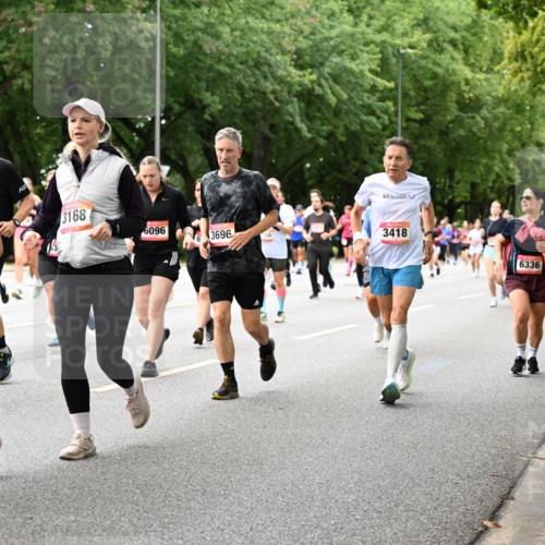 06.09.2026 - CURREX Alsterlauf Dr. Thomas Lammeyer http://msf.ph/oto/10117457 06.09.2026 09:15:18 Laufen 363, 2580, 3168, 6096, 3696, 3418, 6336 meine-sportfotos.de