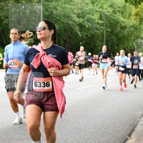06.09.2026 - CURREX Alsterlauf Dr. Thomas Lammeyer http://msf.ph/oto/10117482 06.09.2026 09:15:22 Laufen 4239, 6336 meine-sportfotos.de