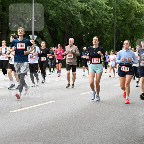 06.09.2026 - CURREX Alsterlauf Dr. Thomas Lammeyer http://msf.ph/oto/10117487 06.09.2026 09:15:23 Laufen 2955, 2571, 96, 5188, 2991, 5084, 383, 6333, 6410, 8149, 3400, 8115, 42, 3059, 247, 3477 meine-sportfotos.de