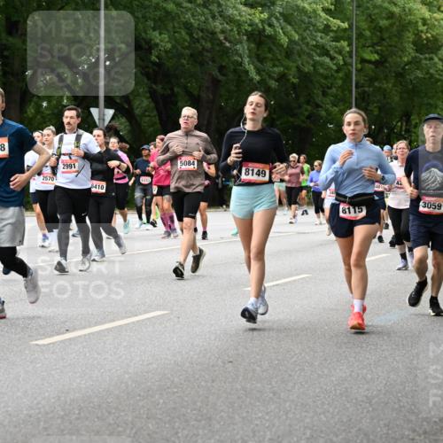 06.09.2026 - CURREX Alsterlauf Dr. Thomas Lammeyer http://msf.ph/oto/10117491 06.09.2026 09:15:23 Laufen 5188, 2570, 2991, 6410, 6333, 5084, 8149, 8115, 40, 42, 3059, 247, 347 meine-sportfotos.de