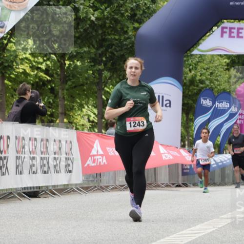 06.09.2026 - CURREX Alsterlauf Yannick Fuchs http://msf.ph/oto/10117501 06.09.2026 12:01:21 Ziel 1026, 1243 meine-sportfotos.de
