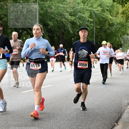06.09.2026 - CURREX Alsterlauf Dr. Thomas Lammeyer http://msf.ph/oto/10117507 06.09.2026 09:15:25 Laufen 2991, 8149, 5084, 8115, 3059, 4247 meine-sportfotos.de