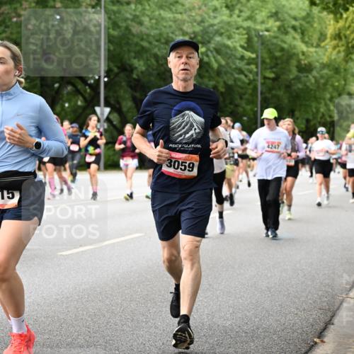 06.09.2026 - CURREX Alsterlauf Dr. Thomas Lammeyer http://msf.ph/oto/10117513 06.09.2026 09:15:26 Laufen 8115, 3059, 4247 meine-sportfotos.de