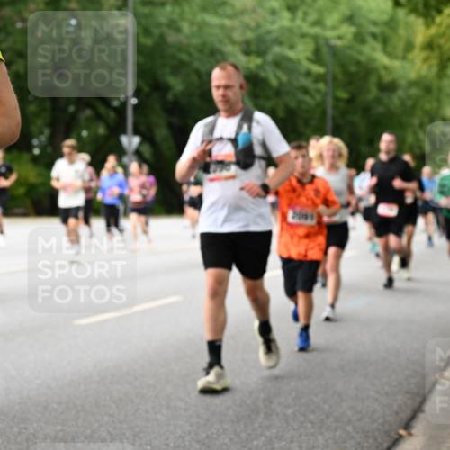 06.09.2026 - CURREX Alsterlauf Dr. Thomas Lammeyer http://msf.ph/oto/10117540 06.09.2026 09:15:32 Laufen  meine-sportfotos.de