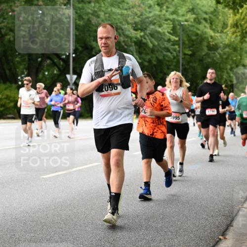 06.09.2026 - CURREX Alsterlauf Dr. Thomas Lammeyer http://msf.ph/oto/10117542 06.09.2026 09:15:32 Laufen 2205, 2096, 20, 4790, 5252, 995 meine-sportfotos.de