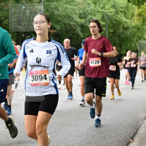 06.09.2026 - CURREX Alsterlauf Dr. Thomas Lammeyer http://msf.ph/oto/10117602 06.09.2026 09:15:40 Laufen 4251, 3094, 4129, 6454 meine-sportfotos.de