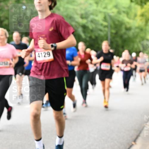 06.09.2026 - CURREX Alsterlauf Dr. Thomas Lammeyer http://msf.ph/oto/10117609 06.09.2026 09:15:41 Laufen 4129 meine-sportfotos.de