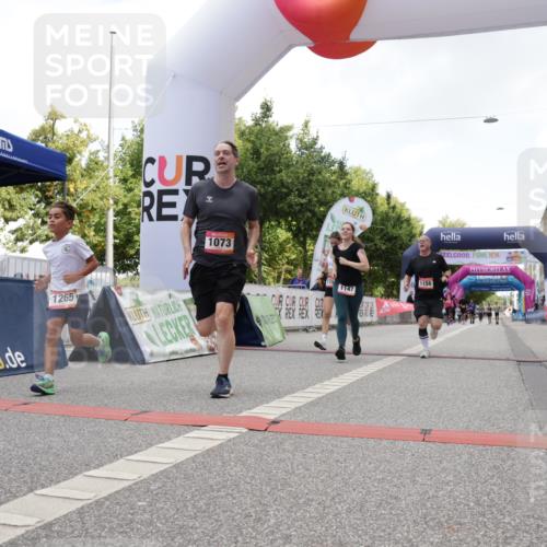 06.09.2026 - CURREX Alsterlauf Yannick Fuchs http://msf.ph/oto/10117683 06.09.2026 12:01:31 Ziel 1073, 1147, 1155, 1156, 1243, 1265 meine-sportfotos.de