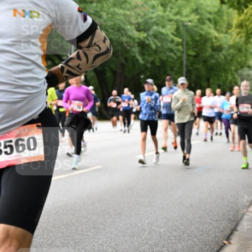 06.09.2026 - CURREX Alsterlauf Dr. Thomas Lammeyer http://msf.ph/oto/10117810 06.09.2026 09:16:08 Laufen 3560 meine-sportfotos.de