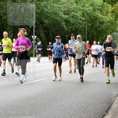 06.09.2026 - CURREX Alsterlauf Dr. Thomas Lammeyer http://msf.ph/oto/10117812 06.09.2026 09:16:09 Laufen 3326, 3883, 6363, 2794, 3336, 6176, 176, 4816, 5749, 2253, 2795, 383, 2622 meine-sportfotos.de