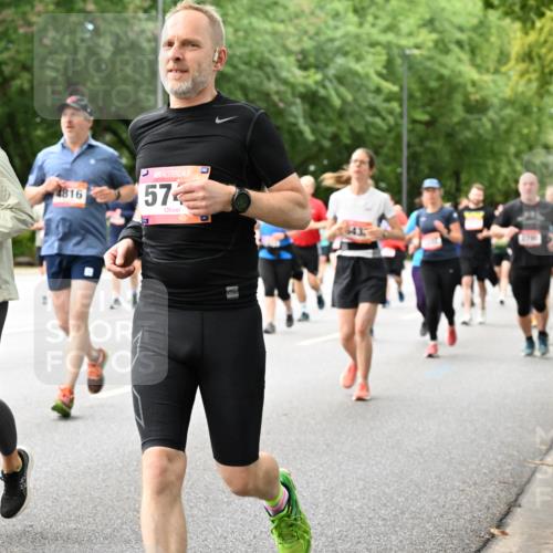 06.09.2026 - CURREX Alsterlauf Dr. Thomas Lammeyer http://msf.ph/oto/10117838 06.09.2026 09:16:11 Laufen 4816, 57 meine-sportfotos.de