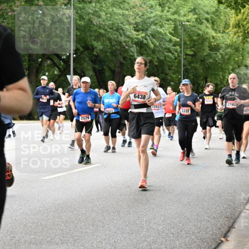 06.09.2026 - CURREX Alsterlauf Dr. Thomas Lammeyer http://msf.ph/oto/10117843 06.09.2026 09:16:12 Laufen 749, 2579, 5931, 6438, 2253, 2795, 3332, 622 meine-sportfotos.de