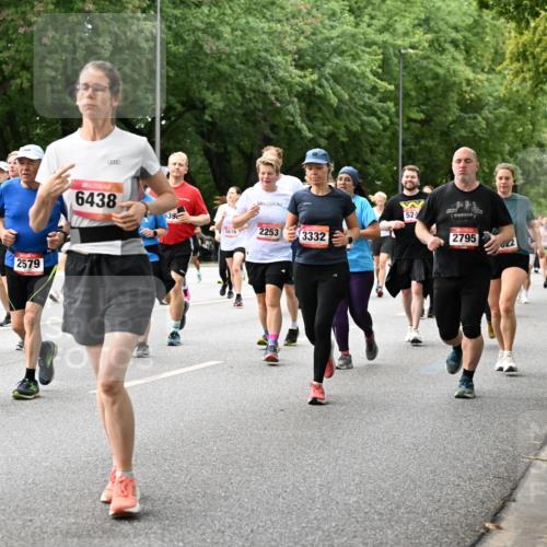 06.09.2026 - CURREX Alsterlauf Dr. Thomas Lammeyer http://msf.ph/oto/10117855 06.09.2026 09:16:13 Laufen 5860, 2579, 6438, 639, 5616, 2253, 3332, 524, 2795, 022, 3723, 142 meine-sportfotos.de