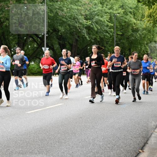 06.09.2026 - CURREX Alsterlauf Dr. Thomas Lammeyer http://msf.ph/oto/10117990 06.09.2026 09:16:29 Laufen 6100, 4666, 5351, 2127, 2634, 6339, 235, 4, 4869, 768, 623, 3186 meine-sportfotos.de
