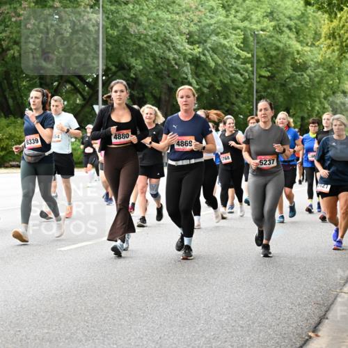 06.09.2026 - CURREX Alsterlauf Dr. Thomas Lammeyer http://msf.ph/oto/10118007 06.09.2026 09:16:31 Laufen 2127, 2634, 654, 6339, 4880, 4869, 3768, 6237, 288, 6 meine-sportfotos.de