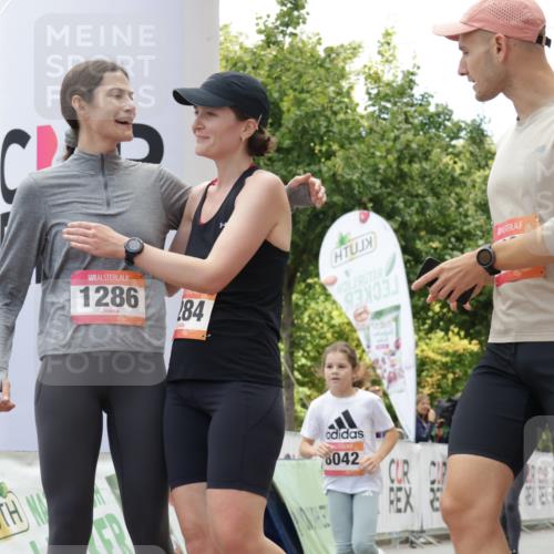 06.09.2026 - CURREX Alsterlauf Yannick Fuchs http://msf.ph/oto/10118177 06.09.2026 12:01:53 Ziel 1095, 1284, 1285, 1286, 1288, 1298, 1305, 8042 meine-sportfotos.de