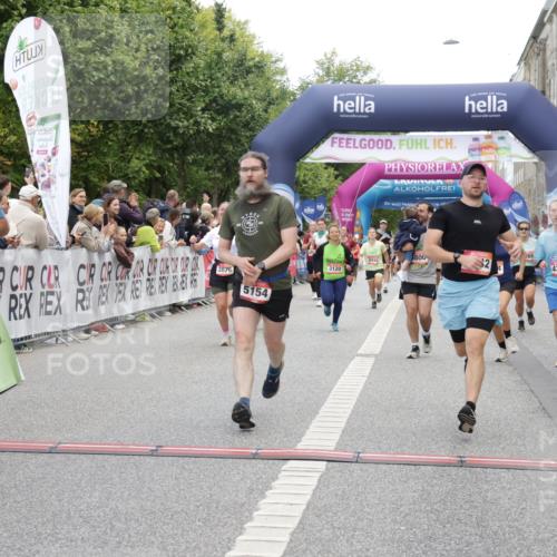 06.09.2026 - CURREX Alsterlauf Yannick Fuchs http://msf.ph/oto/10118189 06.09.2026 09:59:42 Ziel 2227, 2269, 2676, 2780, 3119, 3120, 4042, 4323, 4324, 4751, 4752, 5154, 5269, 5474, 5800, 6017, 6199, 6200, 6213, 6244, 8111 meine-sportfotos.de