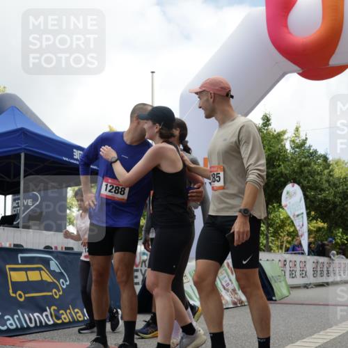 06.09.2026 - CURREX Alsterlauf Yannick Fuchs http://msf.ph/oto/10118239 06.09.2026 12:01:57 Ziel 1285, 1286, 1288, 1298, 1305, 1326, 8042 meine-sportfotos.de