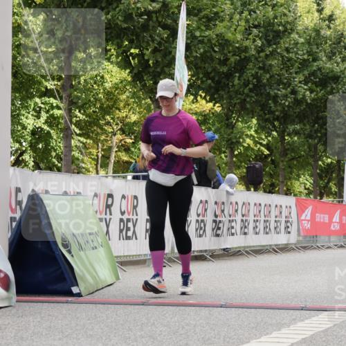 06.09.2026 - CURREX Alsterlauf Yannick Fuchs http://msf.ph/oto/10118313 06.09.2026 12:02:06 Ziel 1150, 1326 meine-sportfotos.de