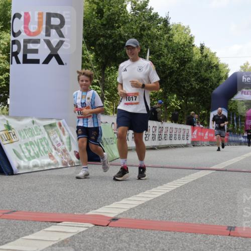 06.09.2026 - CURREX Alsterlauf Yannick Fuchs http://msf.ph/oto/10118656 06.09.2026 12:02:37 Ziel 1005, 1017, 1019, 8267 meine-sportfotos.de