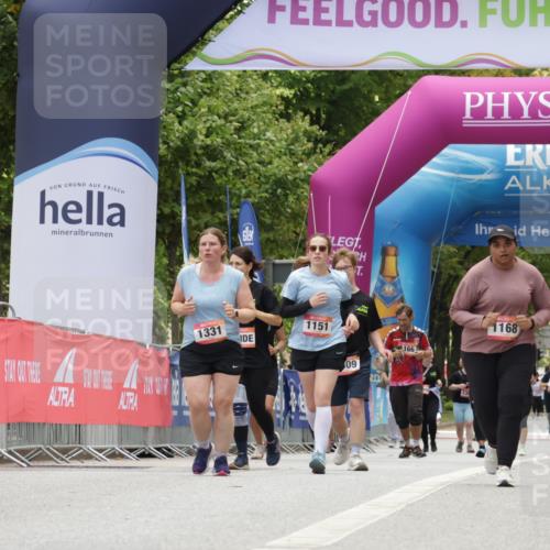 06.09.2026 - CURREX Alsterlauf Yannick Fuchs http://msf.ph/oto/10118753 06.09.2026 12:02:44 Ziel 1005, 8267 meine-sportfotos.de
