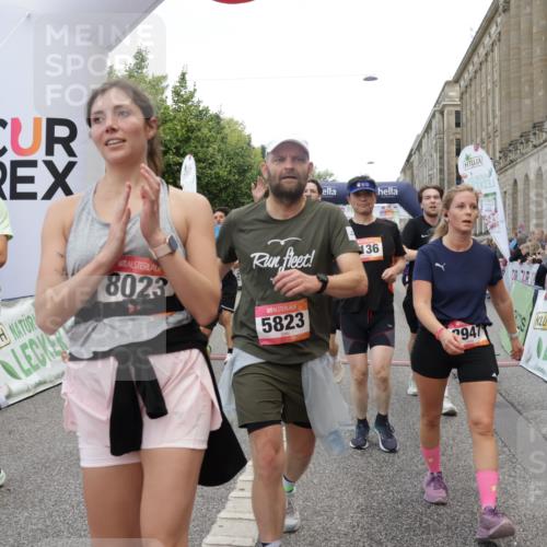 06.09.2026 - CURREX Alsterlauf Yannick Fuchs http://msf.ph/oto/10118885 06.09.2026 10:00:06 Ziel 2136, 2238, 2300, 2528, 2686, 2743, 2947, 3179, 3268, 3294, 3364, 3511, 4136, 4180, 4237, 4407, 4424, 5472, 5501, 5738, 5741, 5823, 6254, 8002, 8023, 8314 meine-sportfotos.de