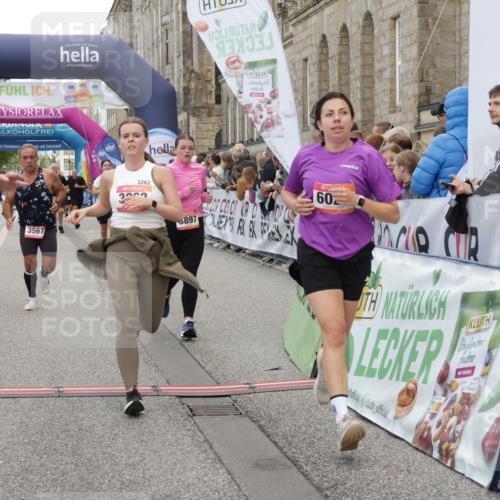 06.09.2026 - CURREX Alsterlauf Yannick Fuchs http://msf.ph/oto/10119048 06.09.2026 10:00:13 Ziel 2686, 2940, 3006, 3262, 3364, 3506, 3507, 3567, 3897, 4136, 4237, 4407, 5472, 5501, 5622, 5738, 5741, 6028, 6241, 6254, 6299, 8002, 8035, 8212 meine-sportfotos.de