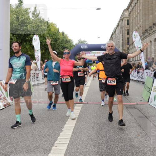 06.09.2026 - CURREX Alsterlauf Yannick Fuchs http://msf.ph/oto/10119325 06.09.2026 10:00:22 Ziel 2089, 2273, 2274, 2505, 2856, 2940, 3506, 3507, 3567, 3574, 3897, 4296, 4524, 4578, 5005, 5222, 5536, 5622, 6112, 6241, 6258, 6291, 6457, 8212 meine-sportfotos.de