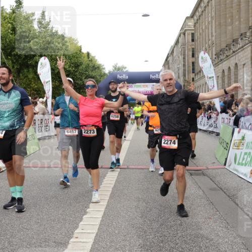 06.09.2026 - CURREX Alsterlauf Yannick Fuchs http://msf.ph/oto/10119332 06.09.2026 10:00:23 Ziel 2089, 2273, 2274, 2505, 2671, 2856, 2940, 3506, 3507, 3567, 3574, 4296, 4524, 4578, 5005, 5222, 5536, 5622, 6112, 6258, 6291, 6457 meine-sportfotos.de