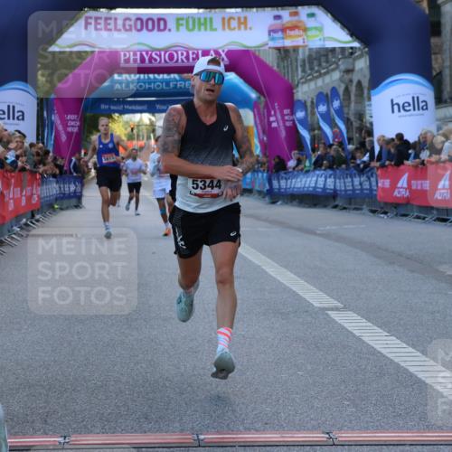 06.09.2026 - CURREX Alsterlauf Strokosch-Dieckow http://msf.ph/oto/10120323 06.09.2026 09:36:59 Ziel 5344, 5535, 5613 meine-sportfotos.de