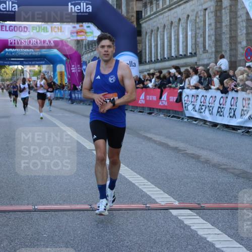 06.09.2026 - CURREX Alsterlauf Strokosch-Dieckow http://msf.ph/oto/10120634 06.09.2026 09:37:50 Ziel 2802, 5024, 5441, 5671, 6001 meine-sportfotos.de
