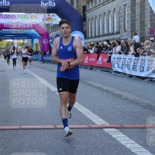 06.09.2026 - CURREX Alsterlauf Strokosch-Dieckow http://msf.ph/oto/10120641 06.09.2026 09:37:50 Ziel 2802, 5024, 5441, 5671, 6001 meine-sportfotos.de
