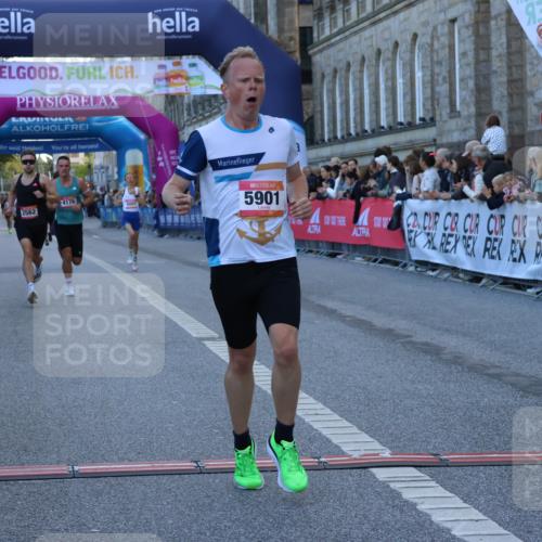 06.09.2026 - CURREX Alsterlauf Strokosch-Dieckow http://msf.ph/oto/10120745 06.09.2026 09:38:03 Ziel 2562, 3382, 4176, 5901, 6003, 6300, 8011 meine-sportfotos.de