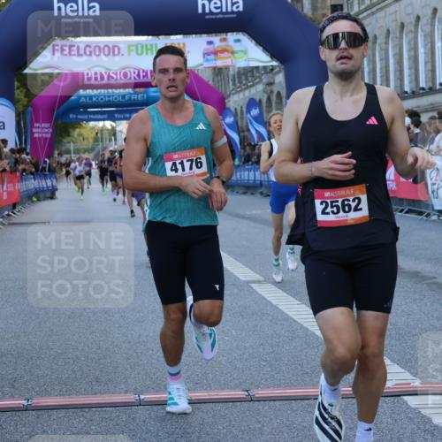 06.09.2026 - CURREX Alsterlauf Strokosch-Dieckow http://msf.ph/oto/10120815 06.09.2026 09:38:06 Ziel 2562, 3866, 4176, 5658, 5901, 6003, 8011 meine-sportfotos.de