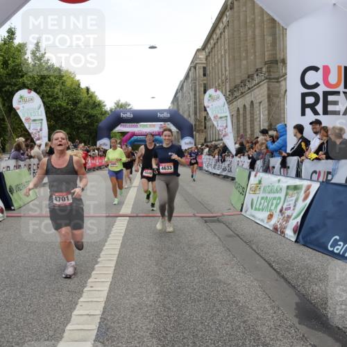 06.09.2026 - CURREX Alsterlauf Yannick Fuchs http://msf.ph/oto/10120925 06.09.2026 10:01:18 Ziel 2307, 2369, 2370, 2400, 2478, 2485, 3401, 3730, 3740, 4049, 4055, 4120, 4429, 4633, 4701, 5092, 5317, 5745, 5785, 6145, 6231, 6384, 6386, 6445, 8120 meine-sportfotos.de