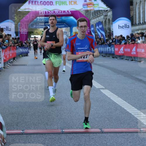 06.09.2026 - CURREX Alsterlauf Strokosch-Dieckow http://msf.ph/oto/10120937 06.09.2026 09:38:24 Ziel 2378, 4160, 4614, 4983, 5687, 5727, 6101, 6133, 6309, 8024 meine-sportfotos.de
