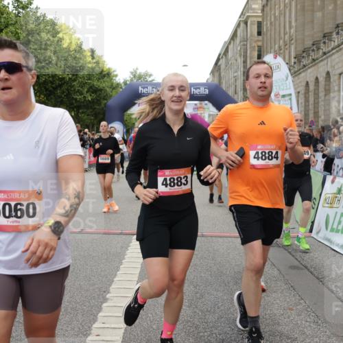 06.09.2026 - CURREX Alsterlauf Yannick Fuchs http://msf.ph/oto/10121329 06.09.2026 10:01:34 Ziel 2249, 2492, 2496, 2733, 3518, 3544, 4073, 4259, 4580, 4638, 4883, 4884, 4921, 5012, 5060, 5139, 5192, 5237, 5523, 5669, 5749, 5793, 5856, 6018, 6114, 8062 meine-sportfotos.de